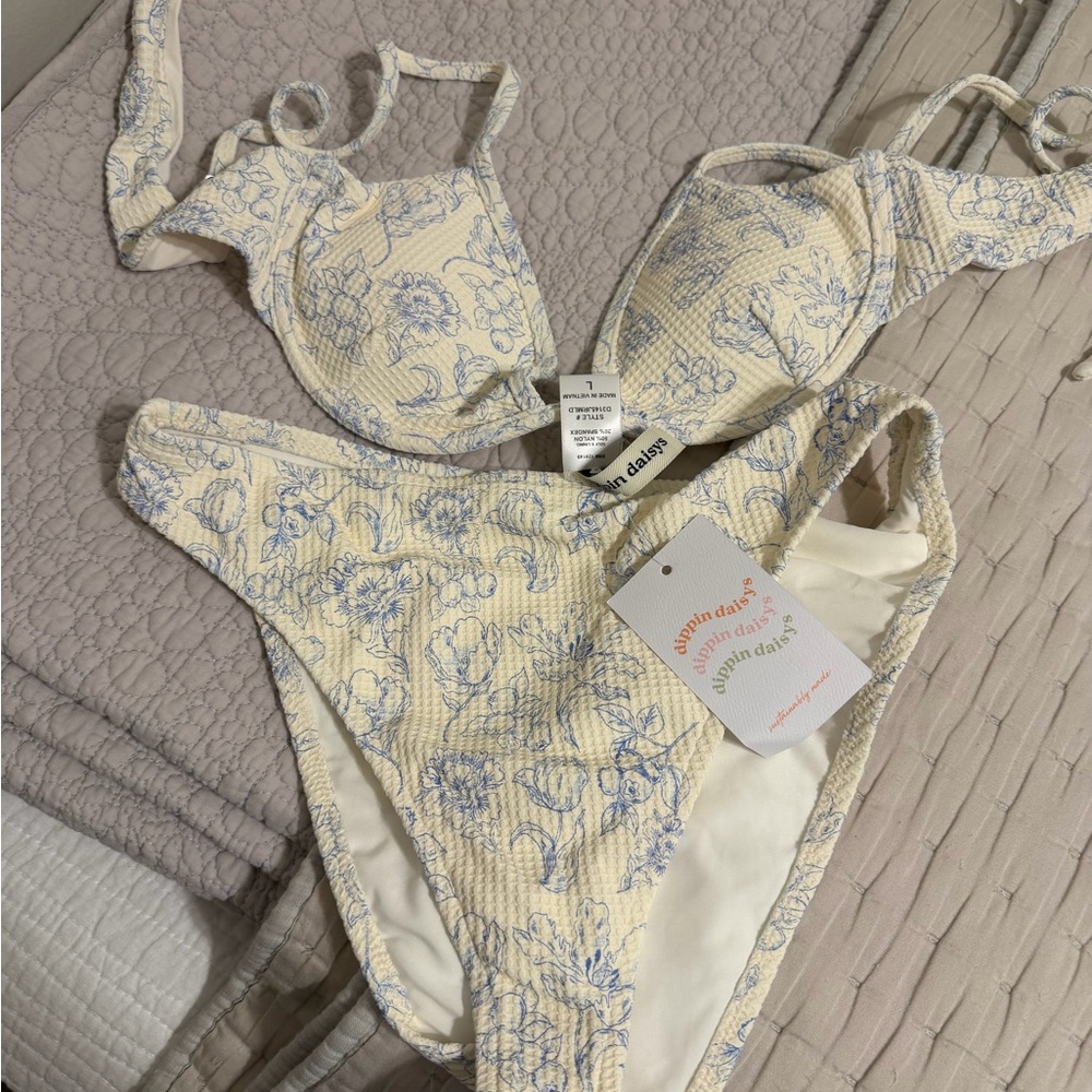 Dippin' Daisy's Ivory and Sky Blue Swim Bra
